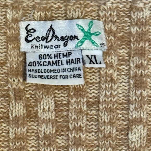 Tan Crew Neck Sweater with Textured Knit Pattern - Picture 3 of 5